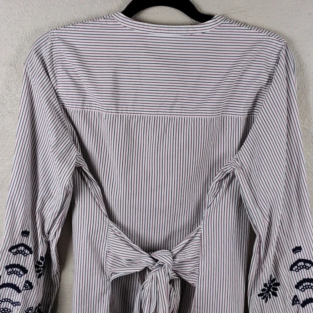 J. Crew Red White Blue Pinstripe Floral Button V-Neck Long Sleeve Tunic …